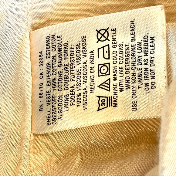 Leifnotes (Anthropologie)
Multipatterned Mini, floral& medieval castles, 2,EUC - Picture 9 of 12